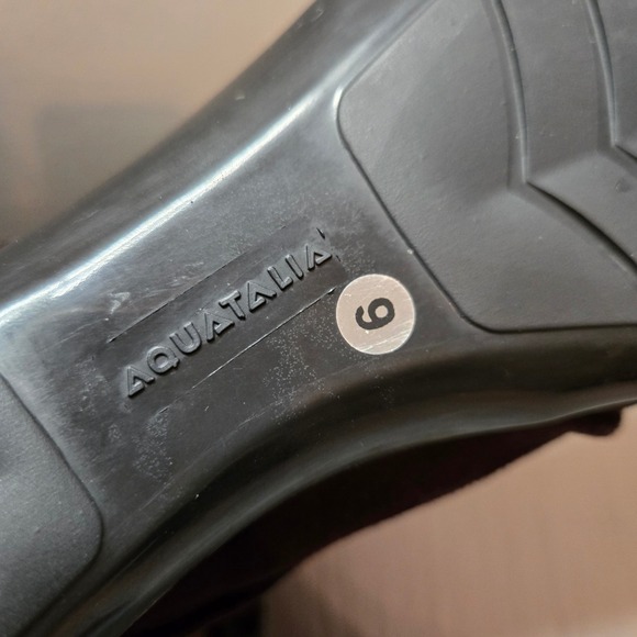 Aquatalia Chocolate Brown Suede Fur Trim Pull on Wedge Boots Women's Size 9 - Picture 7 of 10